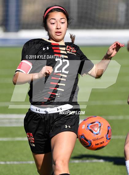 Thumbnail 2 in Coronado @ Nolan Catholic (National Elite Prep Showcase) photogallery.