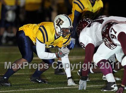 Thumbnail 2 in A&M Consolidated vs. Stony Point (5A Region 2 Regional Playoffs) photogallery.