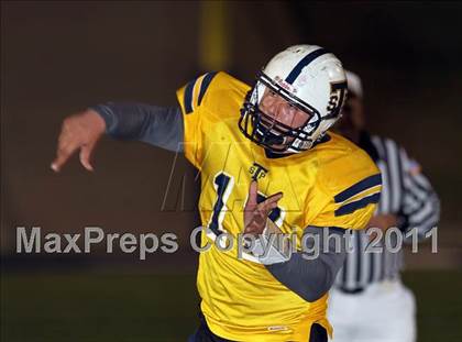 Thumbnail 1 in A&M Consolidated vs. Stony Point (5A Region 2 Regional Playoffs) photogallery.