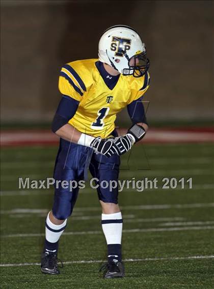 Thumbnail 2 in A&M Consolidated vs. Stony Point (5A Region 2 Regional Playoffs) photogallery.