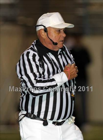 Thumbnail 1 in A&M Consolidated vs. Stony Point (5A Region 2 Regional Playoffs) photogallery.