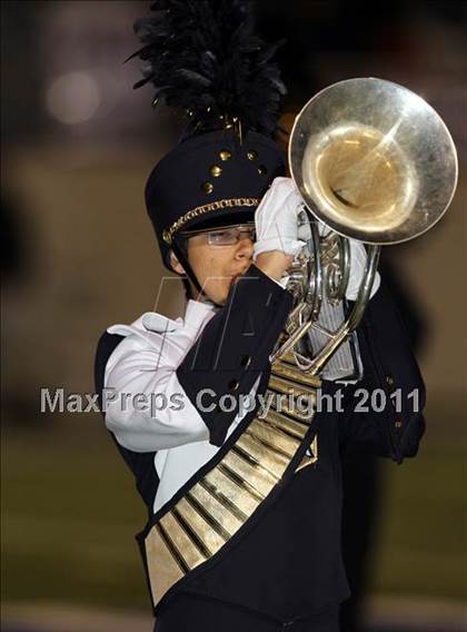 Thumbnail 3 in A&M Consolidated vs. Stony Point (5A Region 2 Regional Playoffs) photogallery.