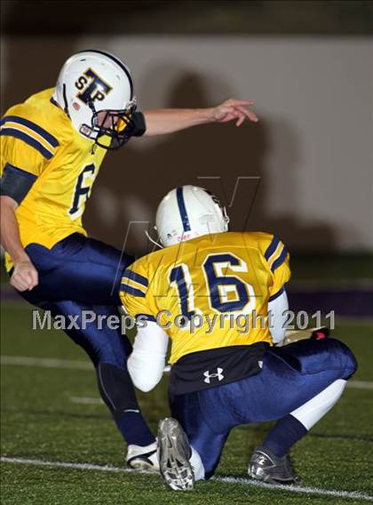 Thumbnail 2 in A&M Consolidated vs. Stony Point (5A Region 2 Regional Playoffs) photogallery.