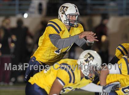 Thumbnail 2 in A&M Consolidated vs. Stony Point (5A Region 2 Regional Playoffs) photogallery.