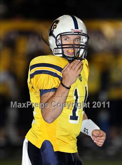 Thumbnail 3 in A&M Consolidated vs. Stony Point (5A Region 2 Regional Playoffs) photogallery.