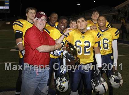 Thumbnail 1 in A&M Consolidated vs. Stony Point (5A Region 2 Regional Playoffs) photogallery.