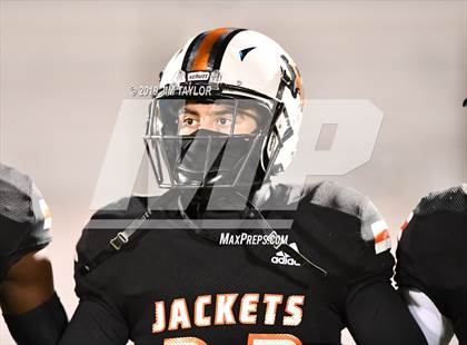 Thumbnail 3 in Iowa Park vs. Ferris (UIL 4A  Bi-District) photogallery.
