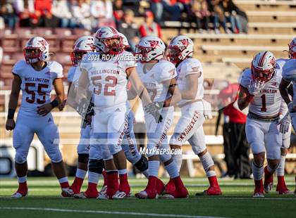Thumbnail 3 in Wellington vs Vega (UIL 2A Bi-District Playoff) photogallery.