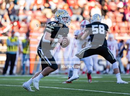 Thumbnail 2 in Wellington vs Vega (UIL 2A Bi-District Playoff) photogallery.