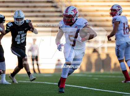 Thumbnail 2 in Wellington vs Vega (UIL 2A Bi-District Playoff) photogallery.
