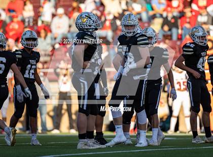 Thumbnail 1 in Wellington vs Vega (UIL 2A Bi-District Playoff) photogallery.
