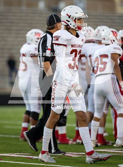 Thumbnail 3 in Wellington vs Vega (UIL 2A Bi-District Playoff) photogallery.