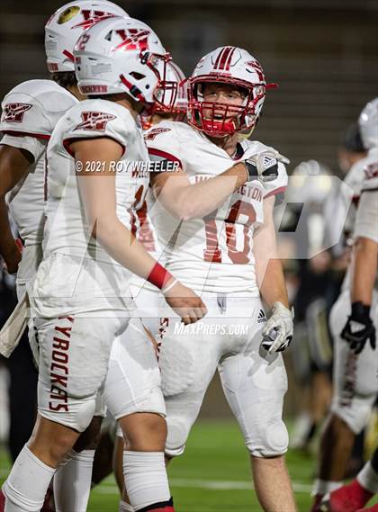 Thumbnail 2 in Wellington vs Vega (UIL 2A Bi-District Playoff) photogallery.