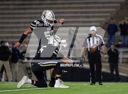 Thumbnail 3 in Wellington vs Vega (UIL 2A Bi-District Playoff) photogallery.