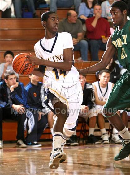 Thumbnail 2 in Campbell Hall vs. Poly (Fairfax State Preview) photogallery.