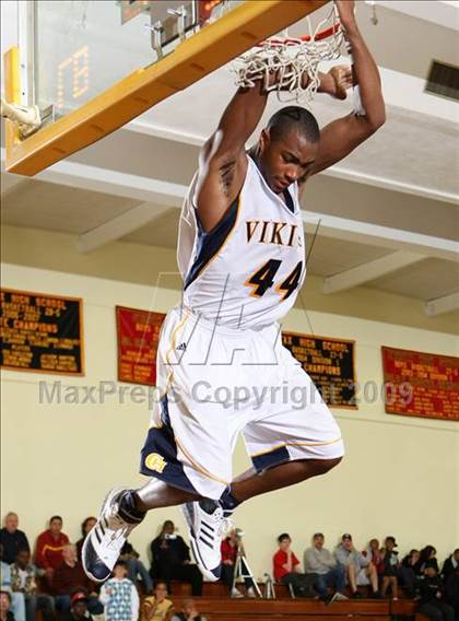 Thumbnail 3 in Campbell Hall vs. Poly (Fairfax State Preview) photogallery.
