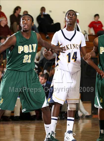 Thumbnail 1 in Campbell Hall vs. Poly (Fairfax State Preview) photogallery.