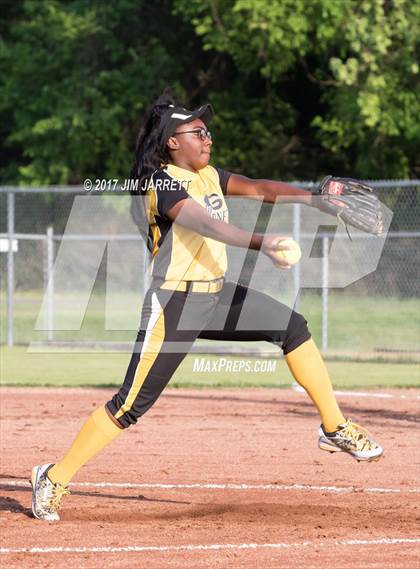 Thumbnail 1 in Southaven vs. Greenville photogallery.