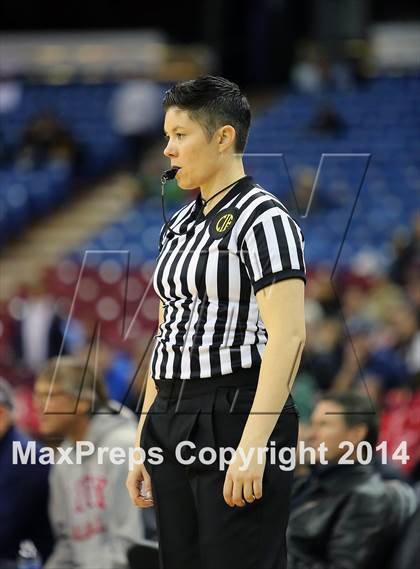 Thumbnail 3 in Chaminade vs Archbishop Mitty (CIF State D2 Final) photogallery.