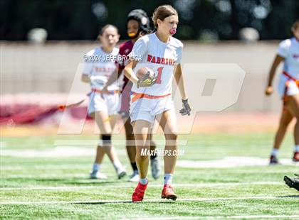 Thumbnail 2 in Oxnard vs. Westlake photogallery.