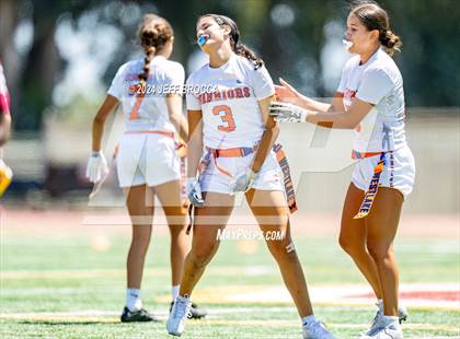 Thumbnail 1 in Oxnard vs. Westlake photogallery.