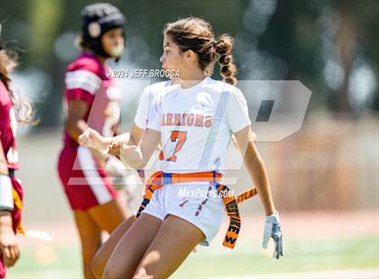 Thumbnail 1 in Oxnard vs. Westlake photogallery.