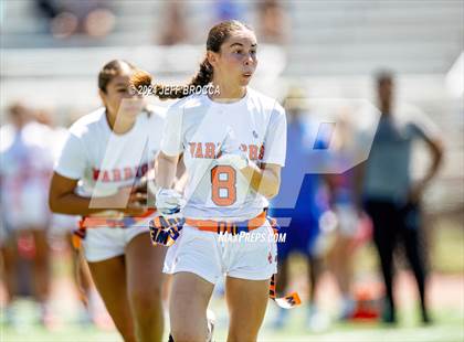 Thumbnail 3 in Oxnard vs. Westlake photogallery.