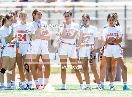 Thumbnail 2 in Oxnard vs. Westlake photogallery.