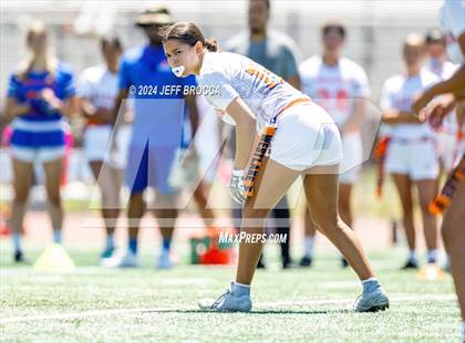 Thumbnail 1 in Oxnard vs. Westlake photogallery.