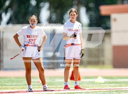 Thumbnail 2 in Oxnard vs. Westlake photogallery.