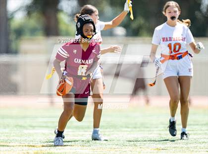 Thumbnail 1 in Oxnard vs. Westlake photogallery.