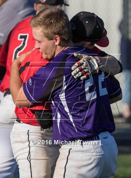 Thumbnail 1 in Shasta @ Foothill photogallery.