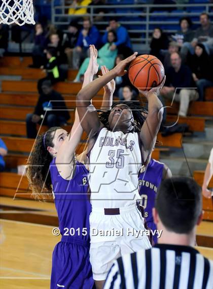 Thumbnail 2 in Bardstown vs. Henderson County photogallery.