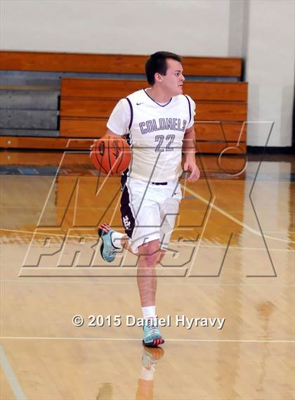 Thumbnail 2 in Bardstown vs. Henderson County photogallery.