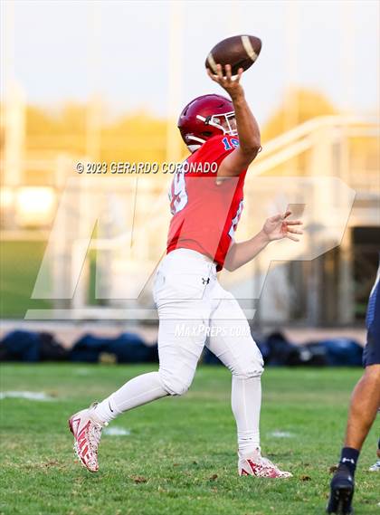 Thumbnail 3 in Central Catholic @ East Union photogallery.