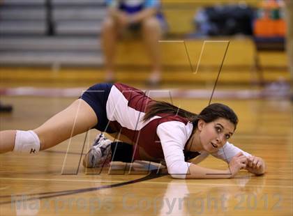 Thumbnail 2 in Arapahoe @ Cherokee Trail photogallery.