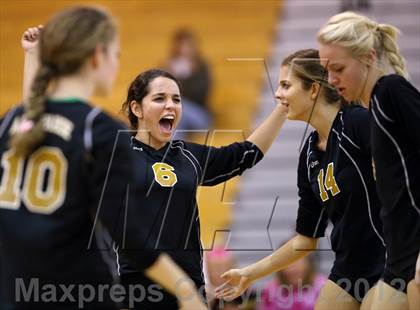 Thumbnail 2 in Arapahoe @ Cherokee Trail photogallery.