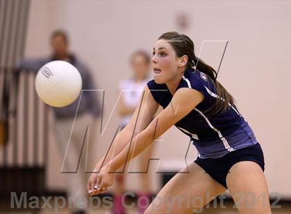 Thumbnail 3 in Arapahoe @ Cherokee Trail photogallery.
