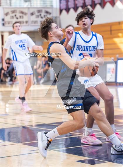 Thumbnail 2 in JV: Ramona vs. Rancho Bernardo (King of the North Tournament) photogallery.