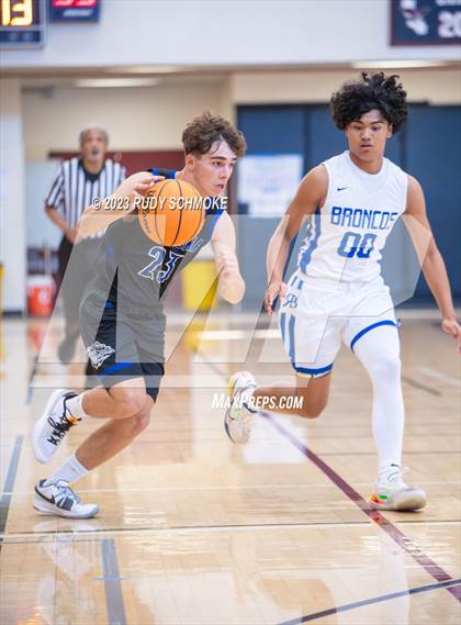 Thumbnail 3 in JV: Ramona vs. Rancho Bernardo (King of the North Tournament) photogallery.