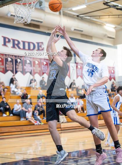 Thumbnail 2 in JV: Ramona vs. Rancho Bernardo (King of the North Tournament) photogallery.