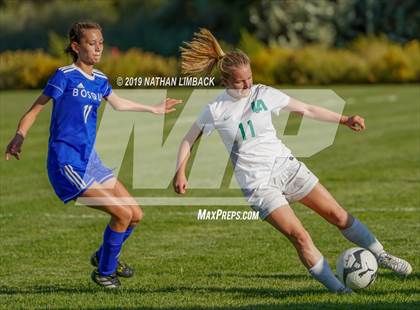 Thumbnail 3 in Los Alamos Topper vs Bosque Bobcats photogallery.