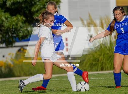 Thumbnail 3 in Los Alamos Topper vs Bosque Bobcats photogallery.