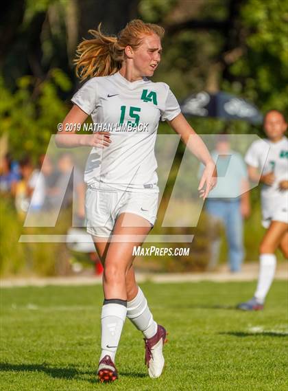 Thumbnail 1 in Los Alamos Topper vs Bosque Bobcats photogallery.