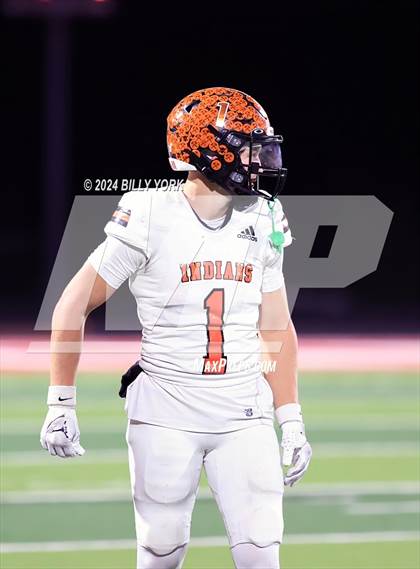 Thumbnail 1 in Grand Saline vs Lone Oak photogallery.
