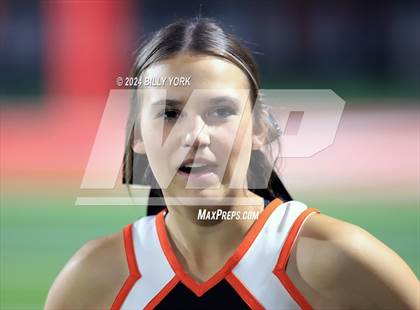 Thumbnail 3 in Grand Saline vs Lone Oak photogallery.