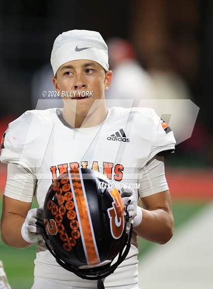 Thumbnail 2 in Grand Saline vs Lone Oak photogallery.