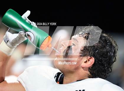 Thumbnail 3 in Grand Saline vs Lone Oak photogallery.