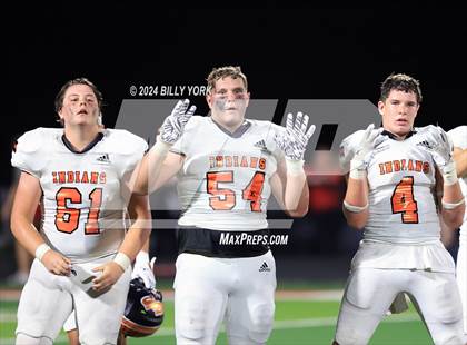 Thumbnail 2 in Grand Saline vs Lone Oak photogallery.