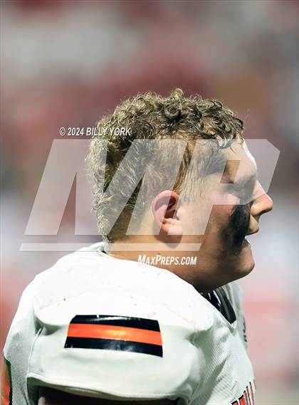 Thumbnail 3 in Grand Saline vs Lone Oak photogallery.